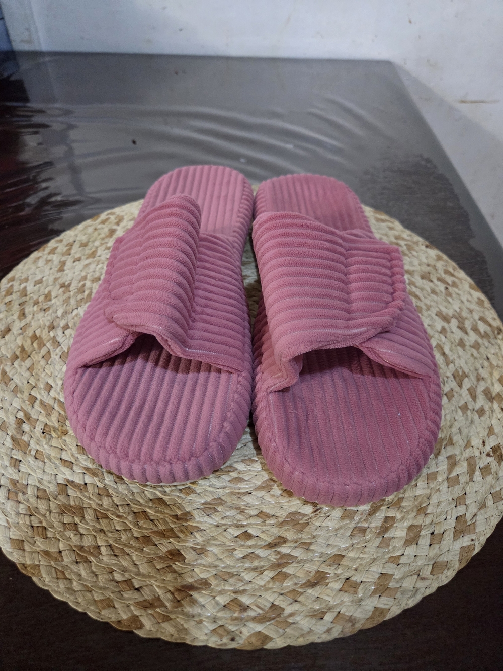 Enteer Women's Adjustable Corduroy Slippers – Memory Foam Platform with Arch Sup